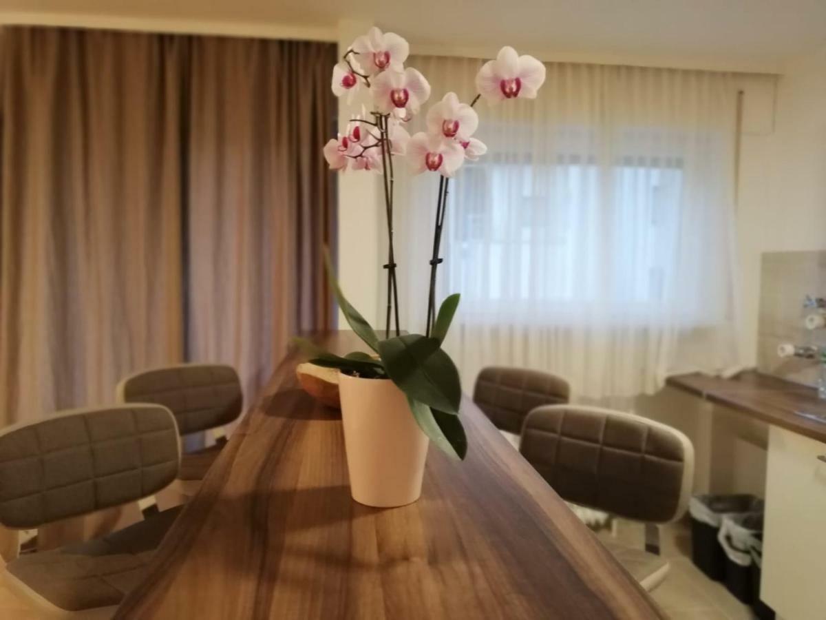 Moscow Areal Suite Baden-Baden Bagian luar foto